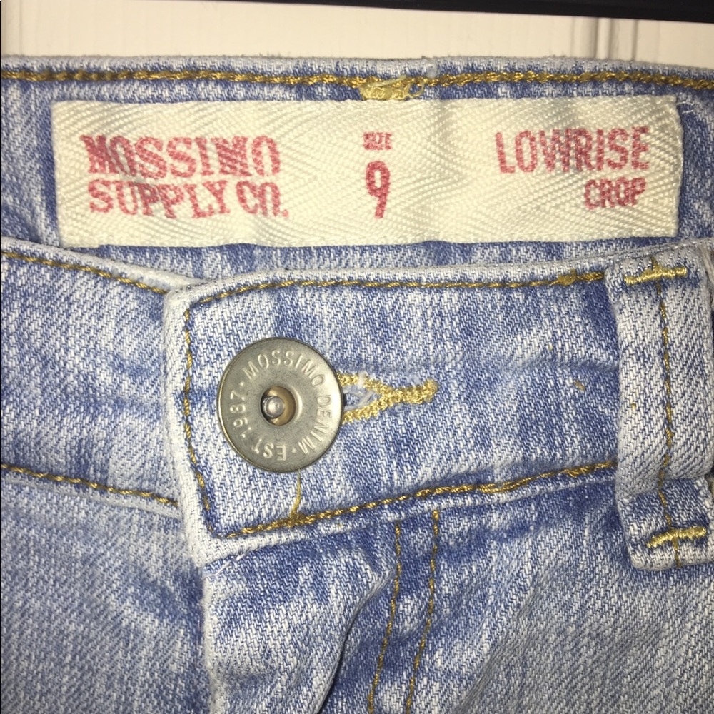 Capris - Picture 2 of 3